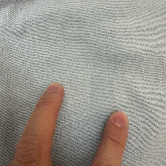 Levi's 524 Skinny Light Wash Distressed Raw Hem Low Rise Skinny Jeans Women's 31 - Picture 6 of 10